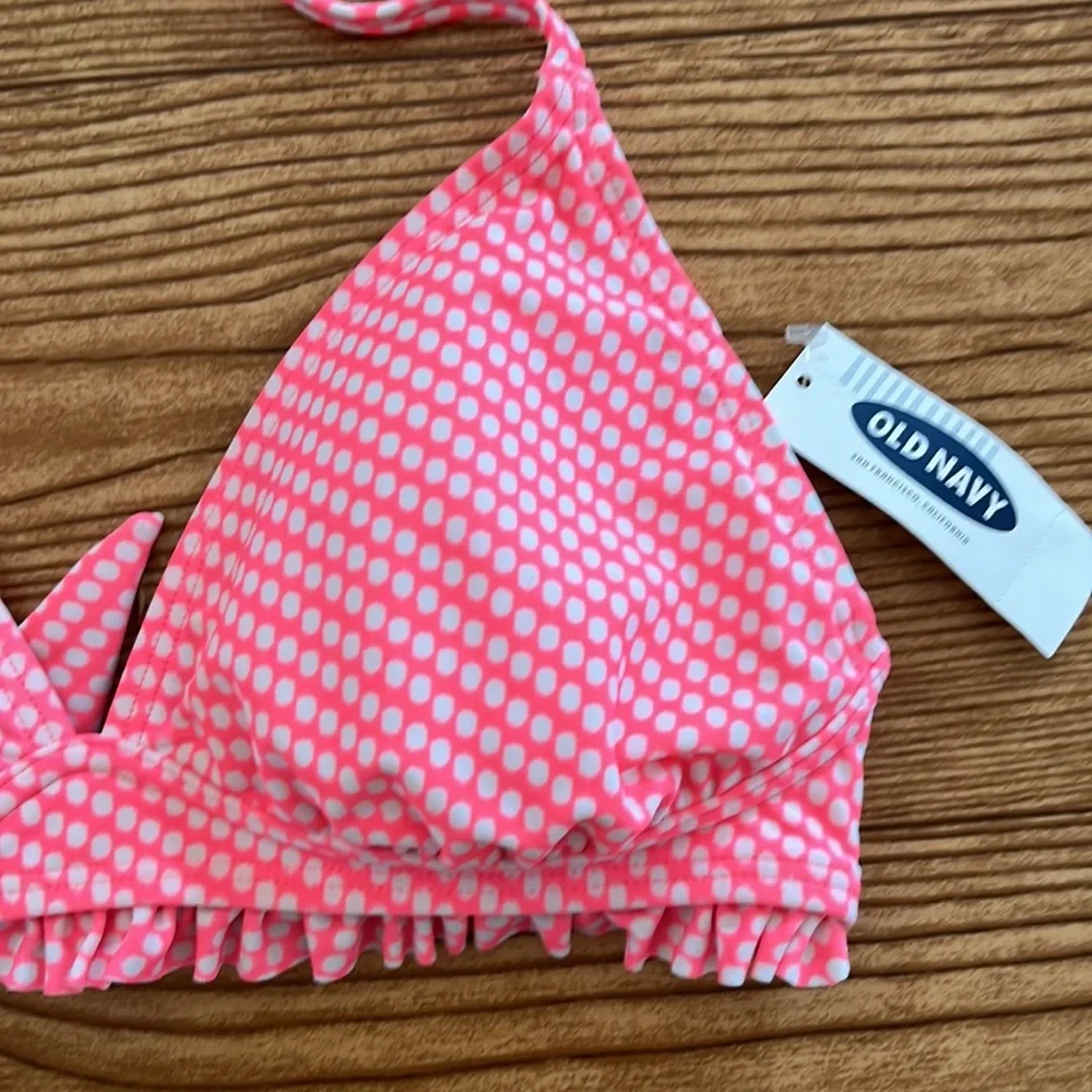 Host pick !!! Old Navy swim top Xsmall pink with white polka dots nwt